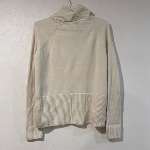 Athleta Cream Turtleneck Sweater Women’s Medium | Cozy Ribbed Knit Pullover - Picture 2 of 5
